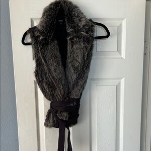 Faux Fur Vest with Belt - Black and Gray tone
